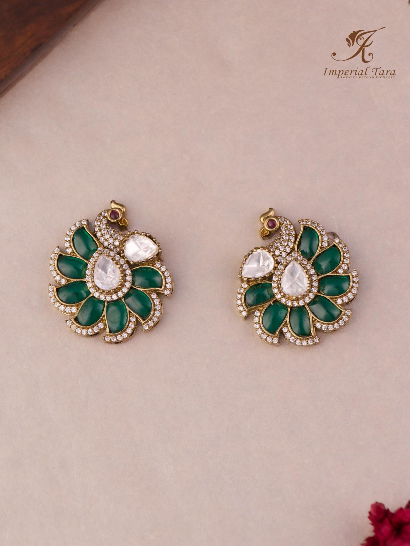 Anvika Stud Earring