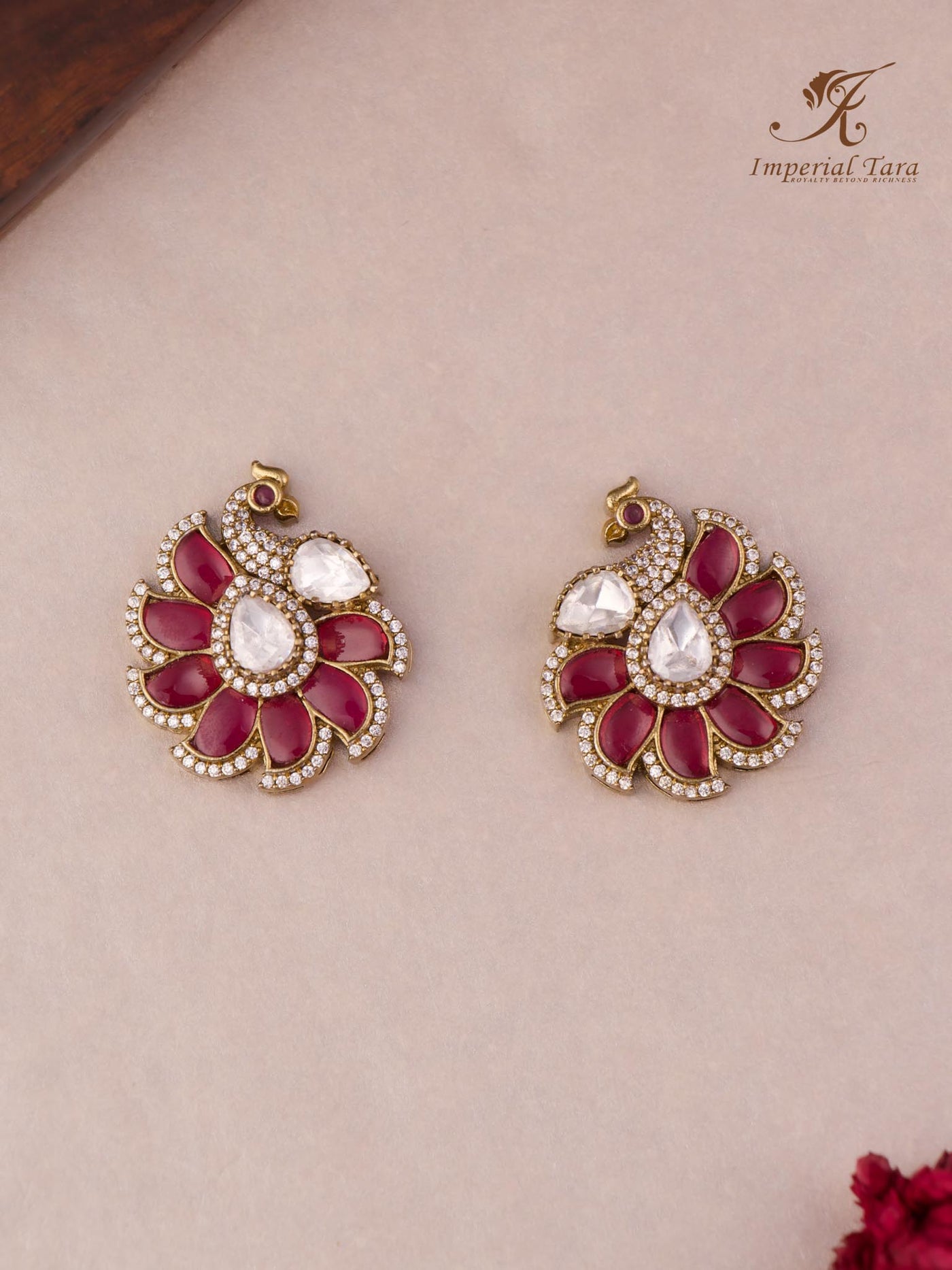 Anvika Stud Earring