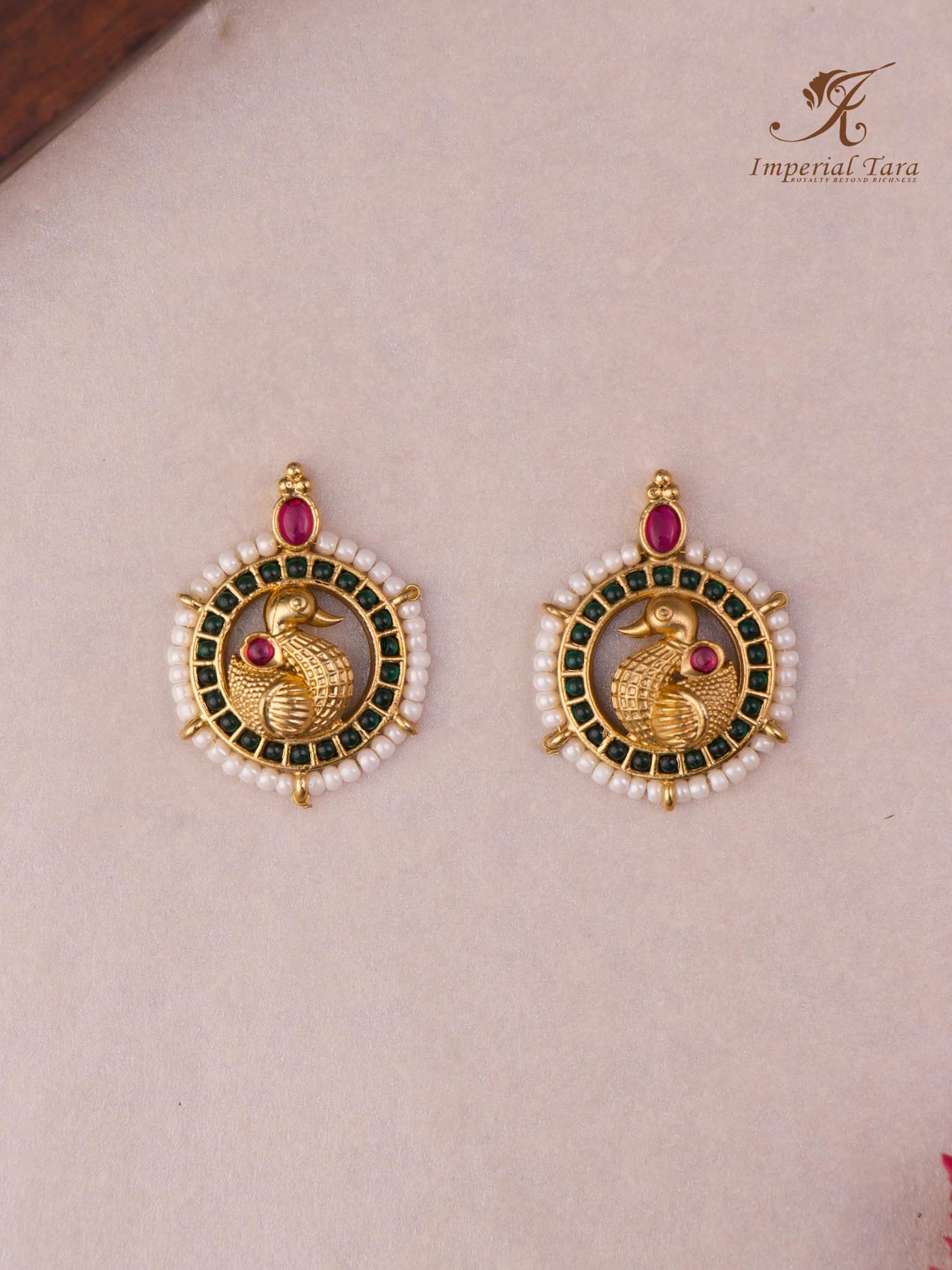 Hasini Stud Earrings