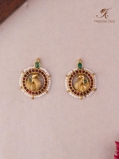 Hasini Stud Earrings