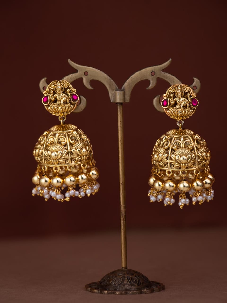 Yashmi Jhumkas