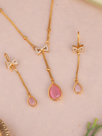 Ria Long Chain Pendant Set