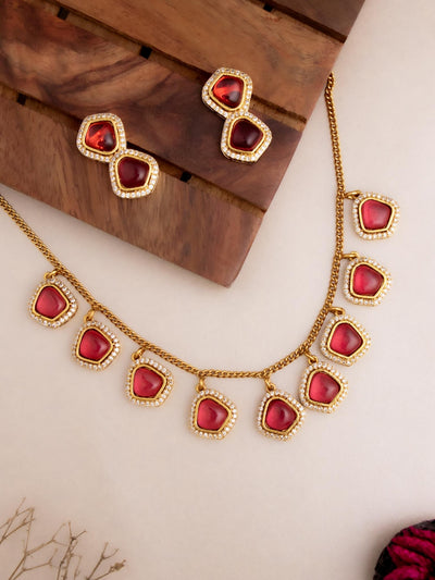 Haniya Pendant Necklace Set