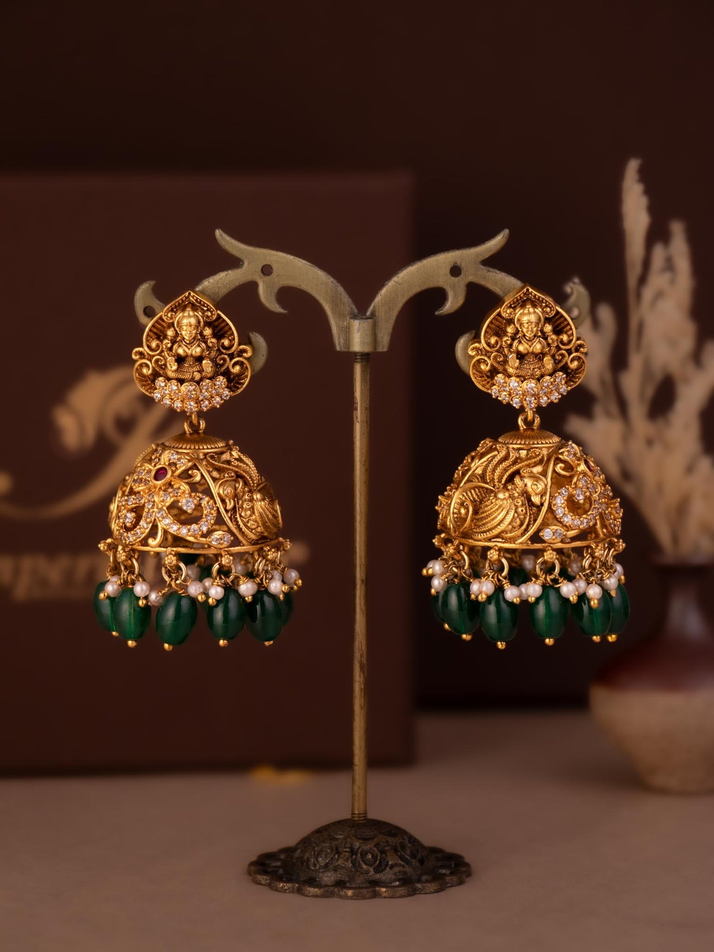 Dipta Jhumkas