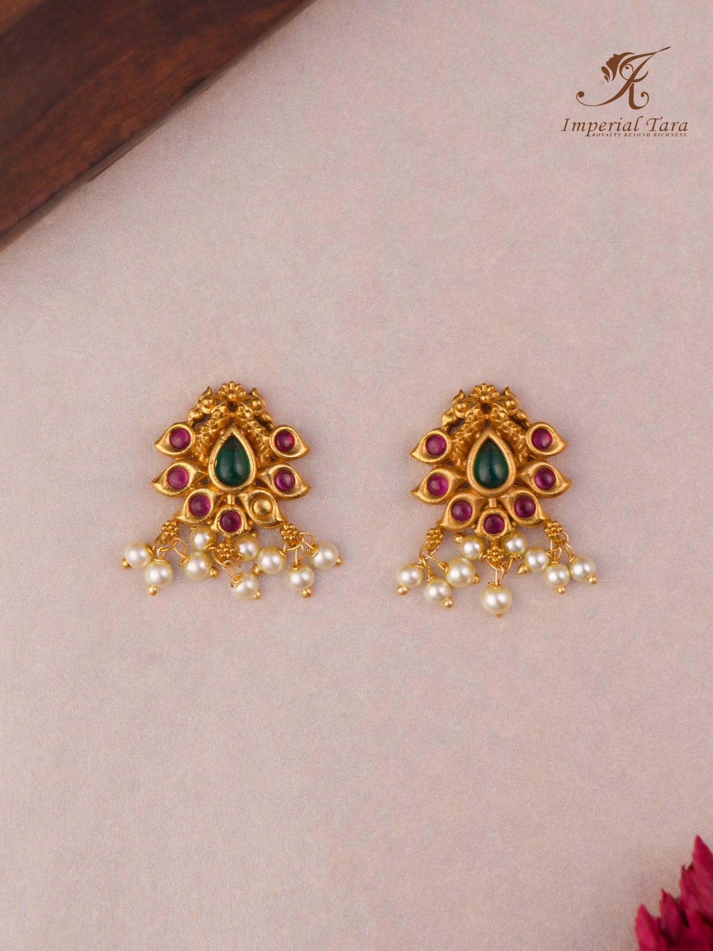 Neer Stud Earrings