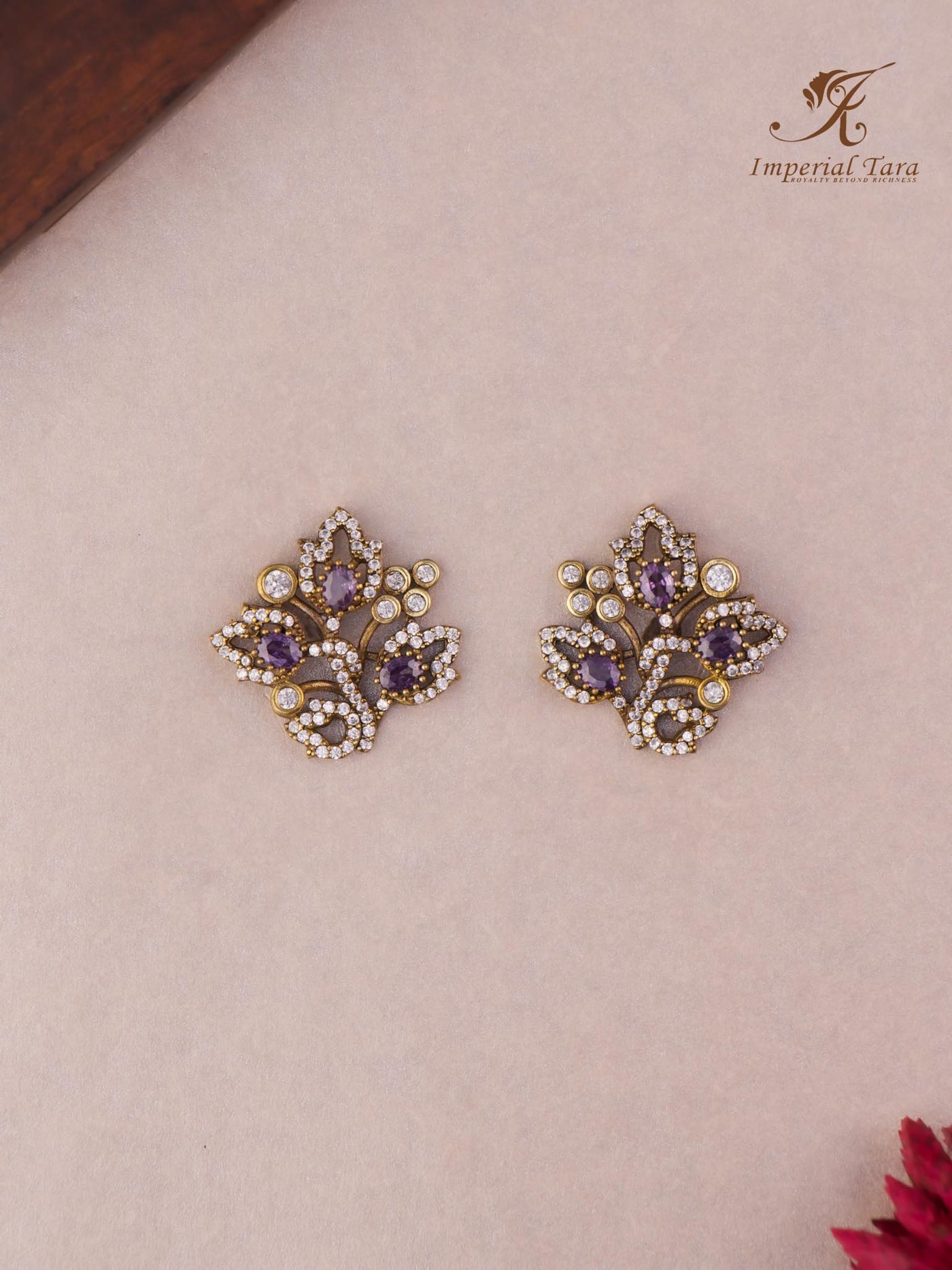 Sonali Stud Earrings