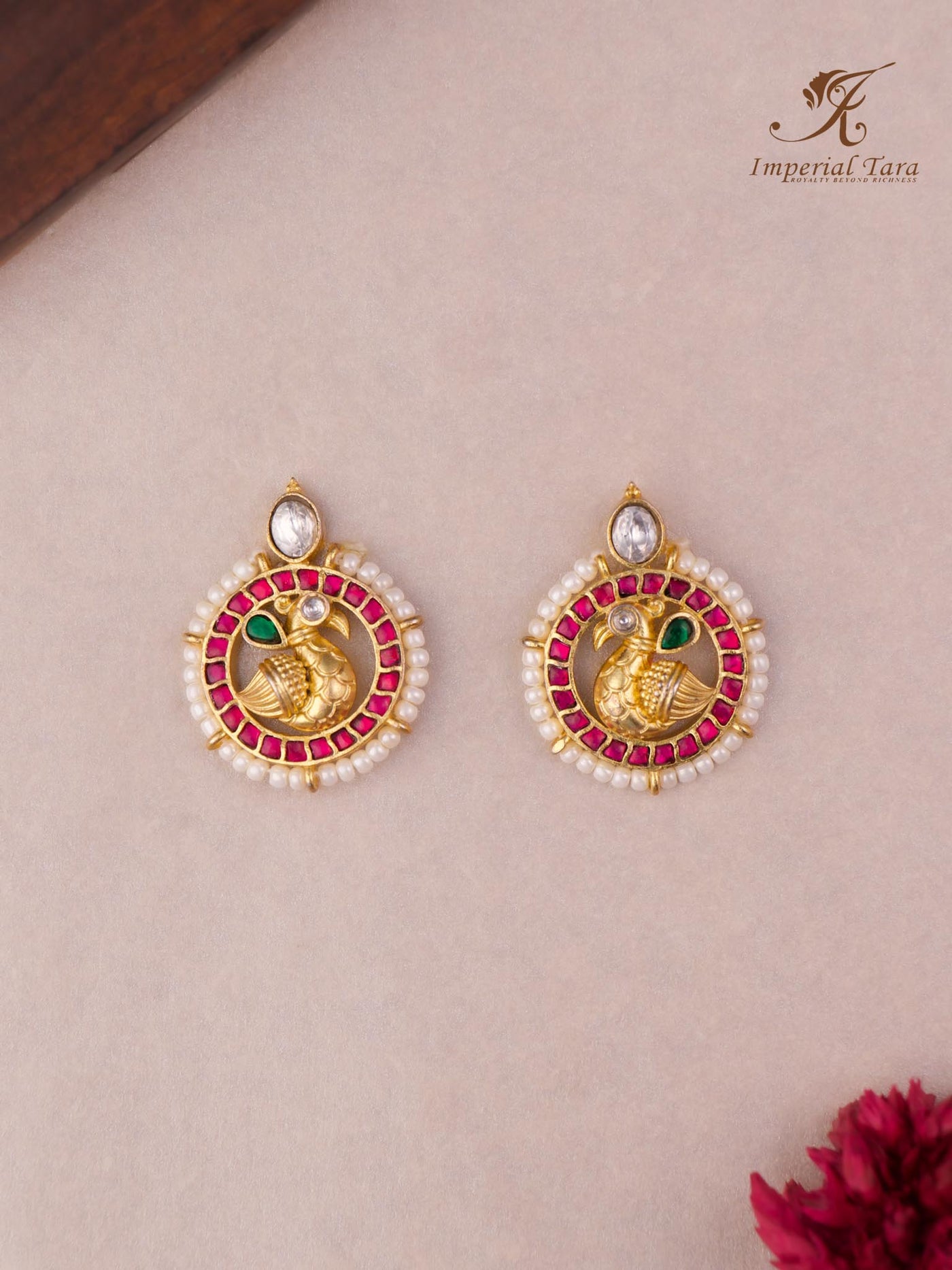 Tanvi Stud Earrings