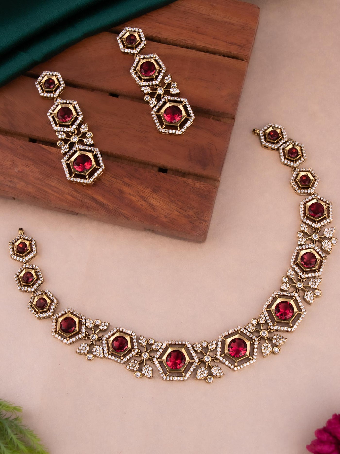 Diamond semi victorian jewellery set in red Colour