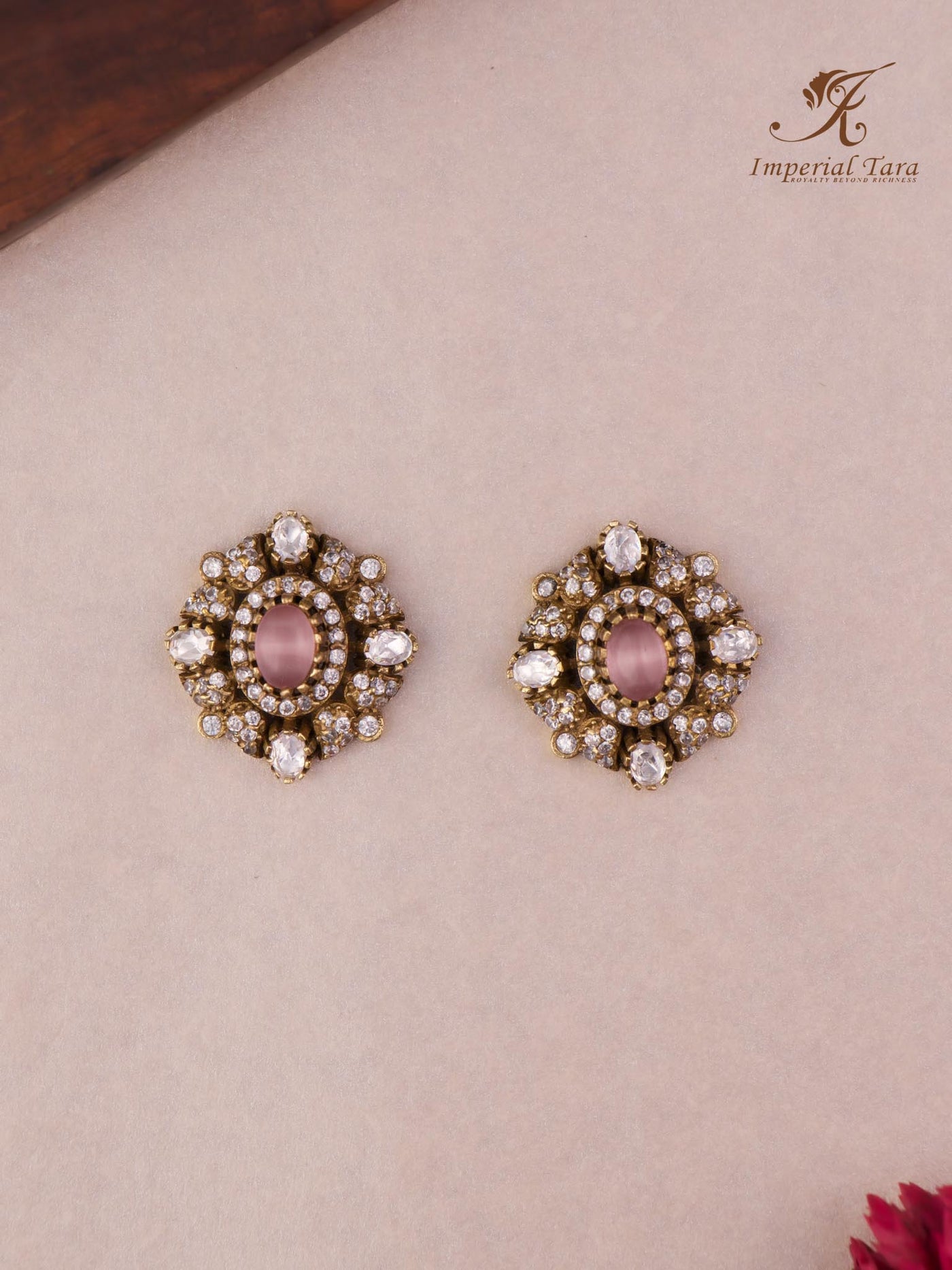 Veda Stud Earrings