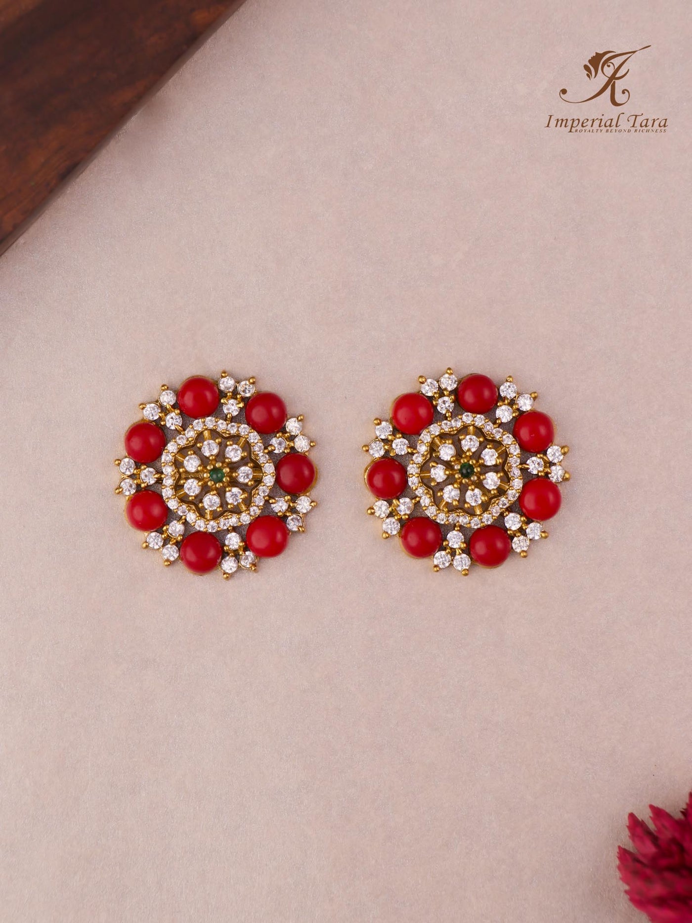 Yukta Stud Earrings