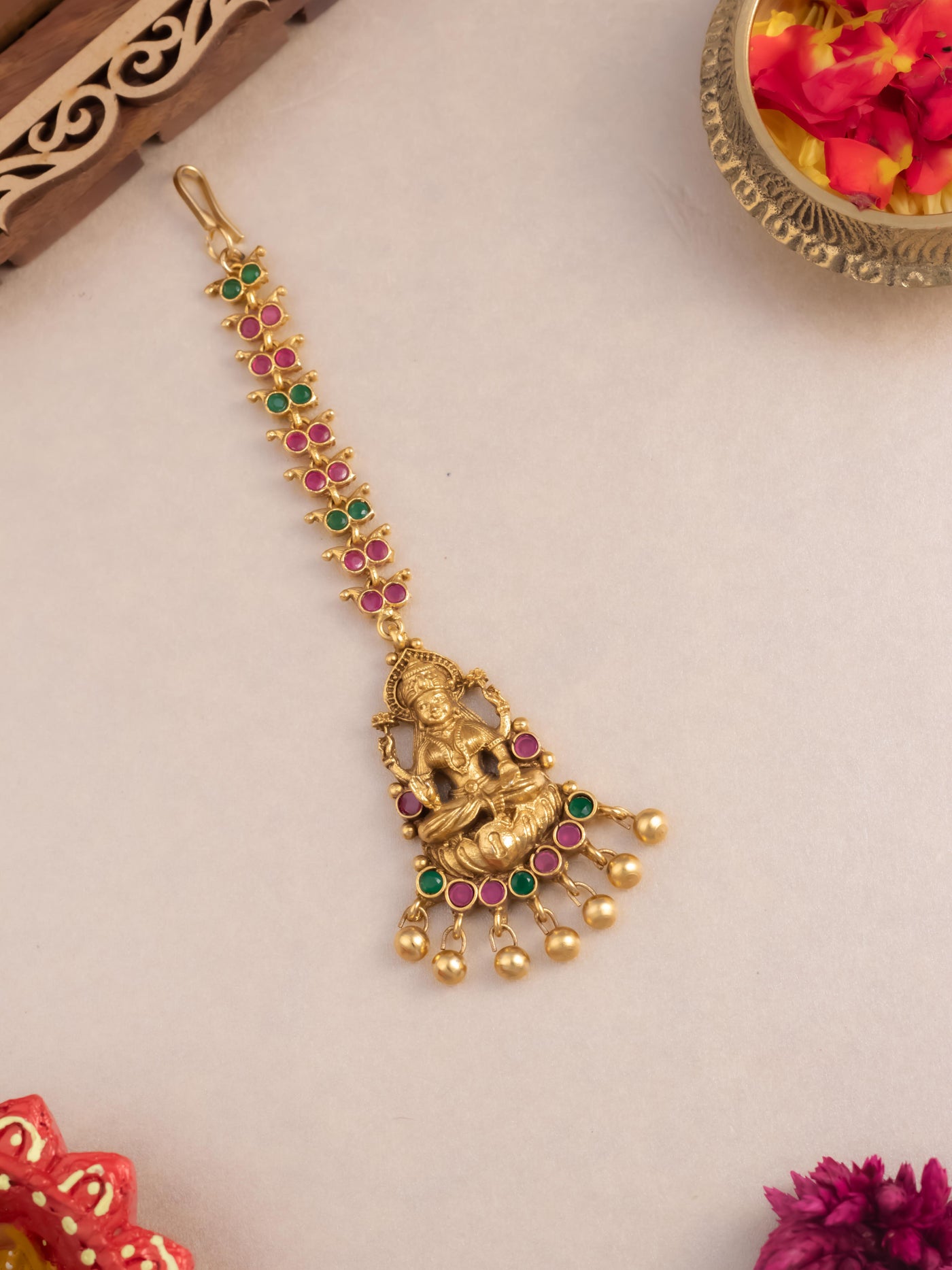 Pearl Bridal Maang Tikka,Bridal Maang Tikka,maang Tikka,temple Maang Tikka,Real Kemp Lakshmi Maang Tikka, Nagas Lakshmi Maang Tikka| mango design lakshmi maang tikka | South indian jewellery |